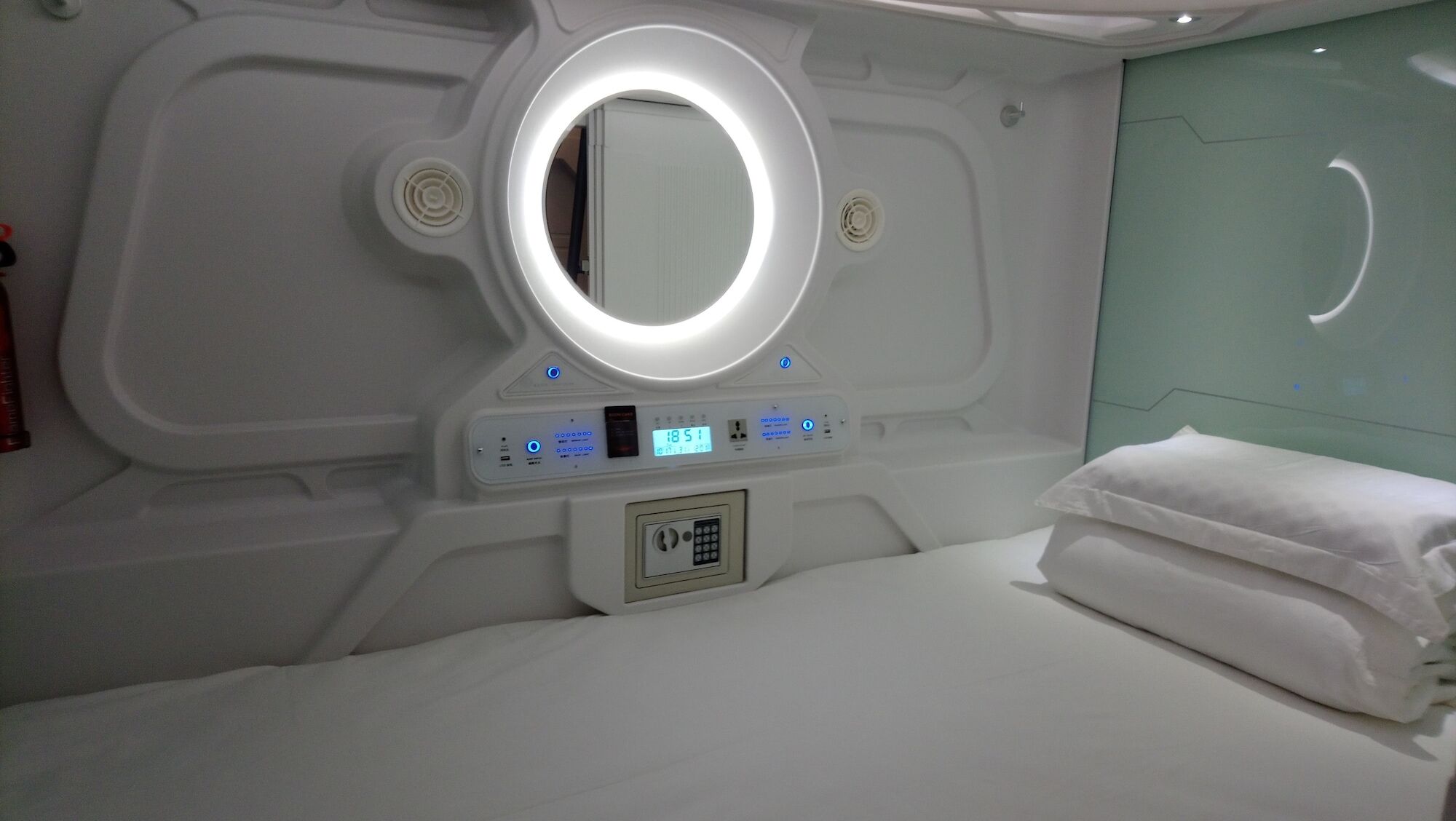 Stay With Me Capsules Hostel Malacca Kültér fotó
